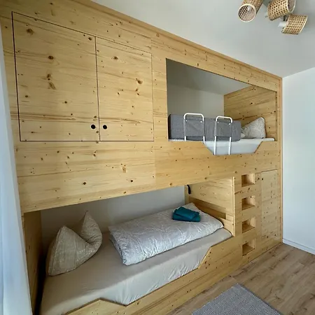 Ferienwohnung Goitzschetraum Pouch Buitenkant foto